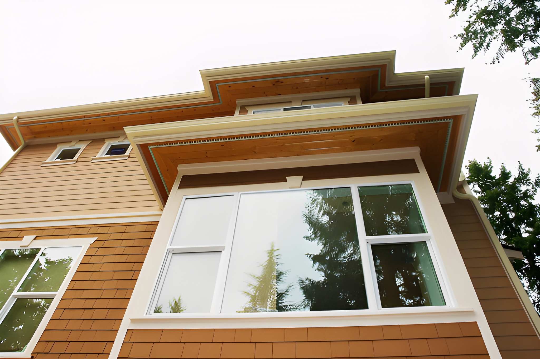 Kirkland siding replacement with clean window details